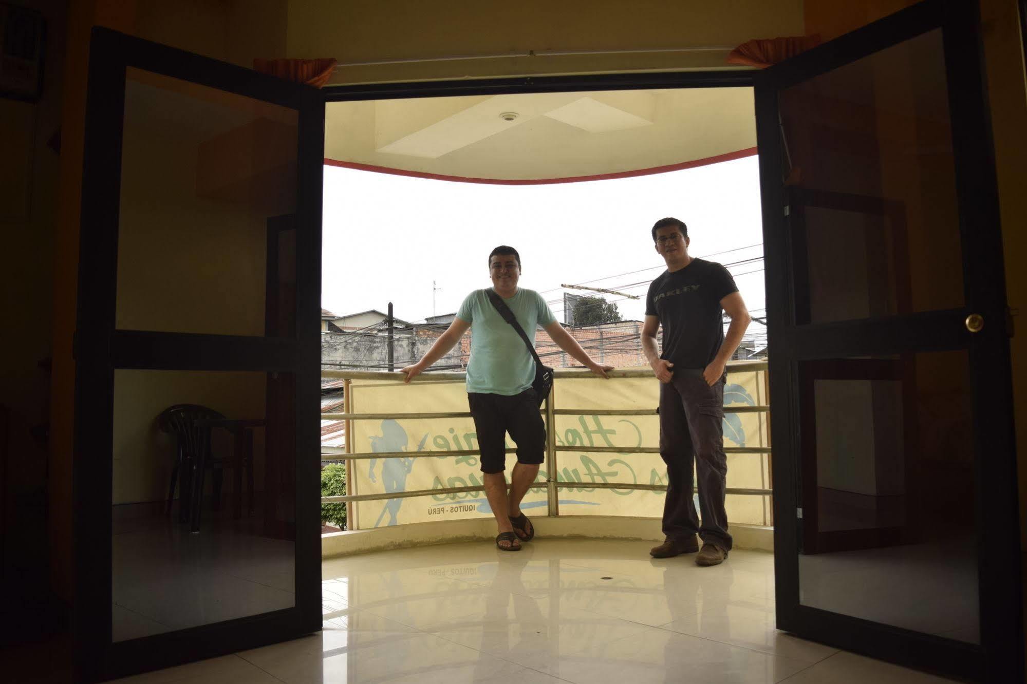 Hospedaje Las Amazonas Iquitos Bagian luar foto